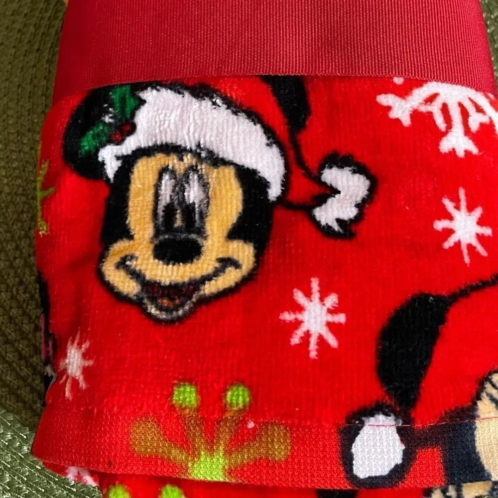 Disney Mickey Mouse Christmas hand towels set of 2 NWT